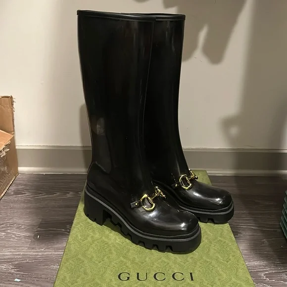 Gucci horsebit rainboot. - Picture 1 of 3